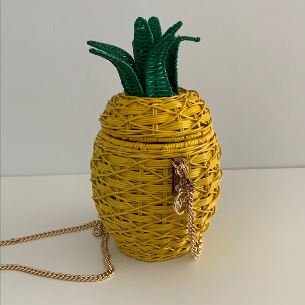 Summer crossbody wicker purse